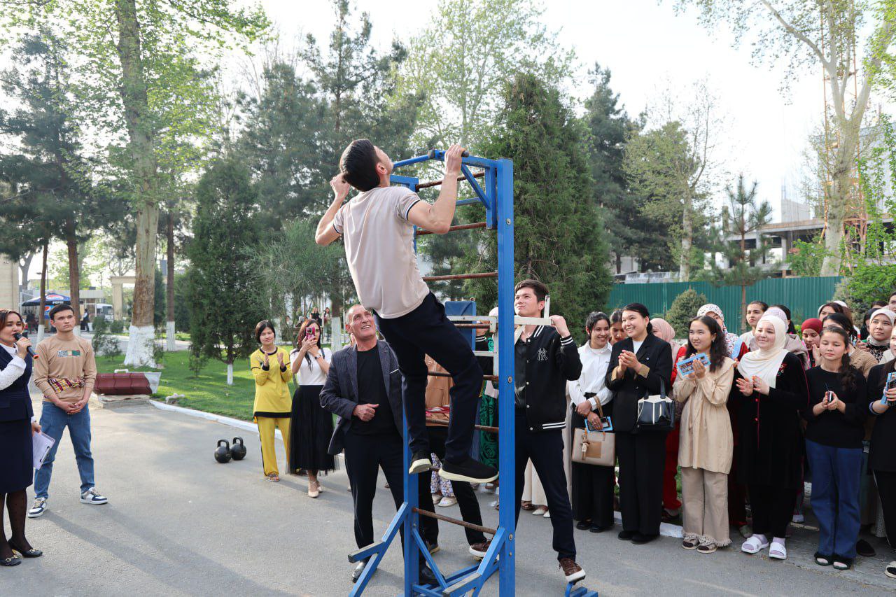 Amir Temur tavalludining 689 yilligiga bag‘ishlangan talaba-yigitlar bellashuvi bo‘lib o‘tdi