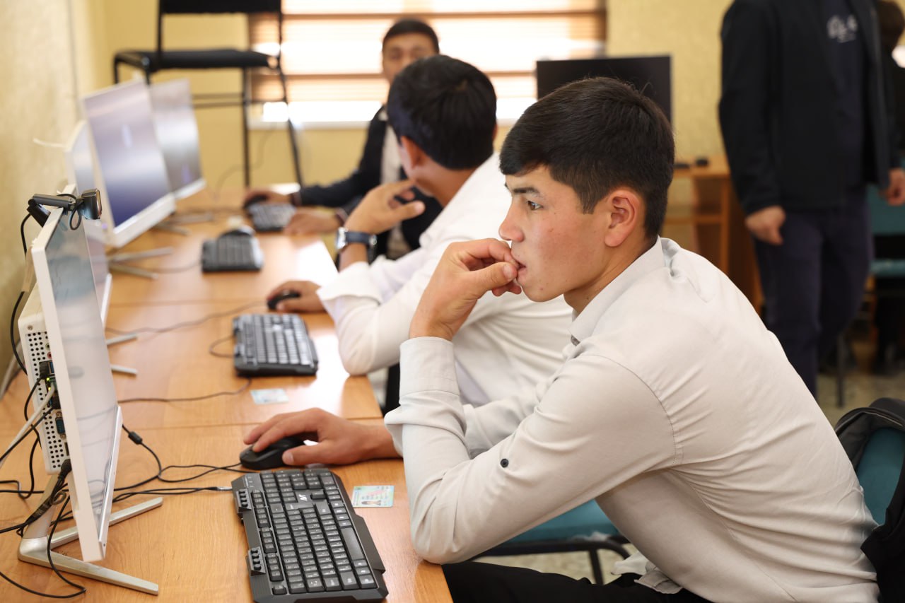Qo‘shma ta’lim dasturlari bo‘yicha kirish test sinovlari o‘tkazildi