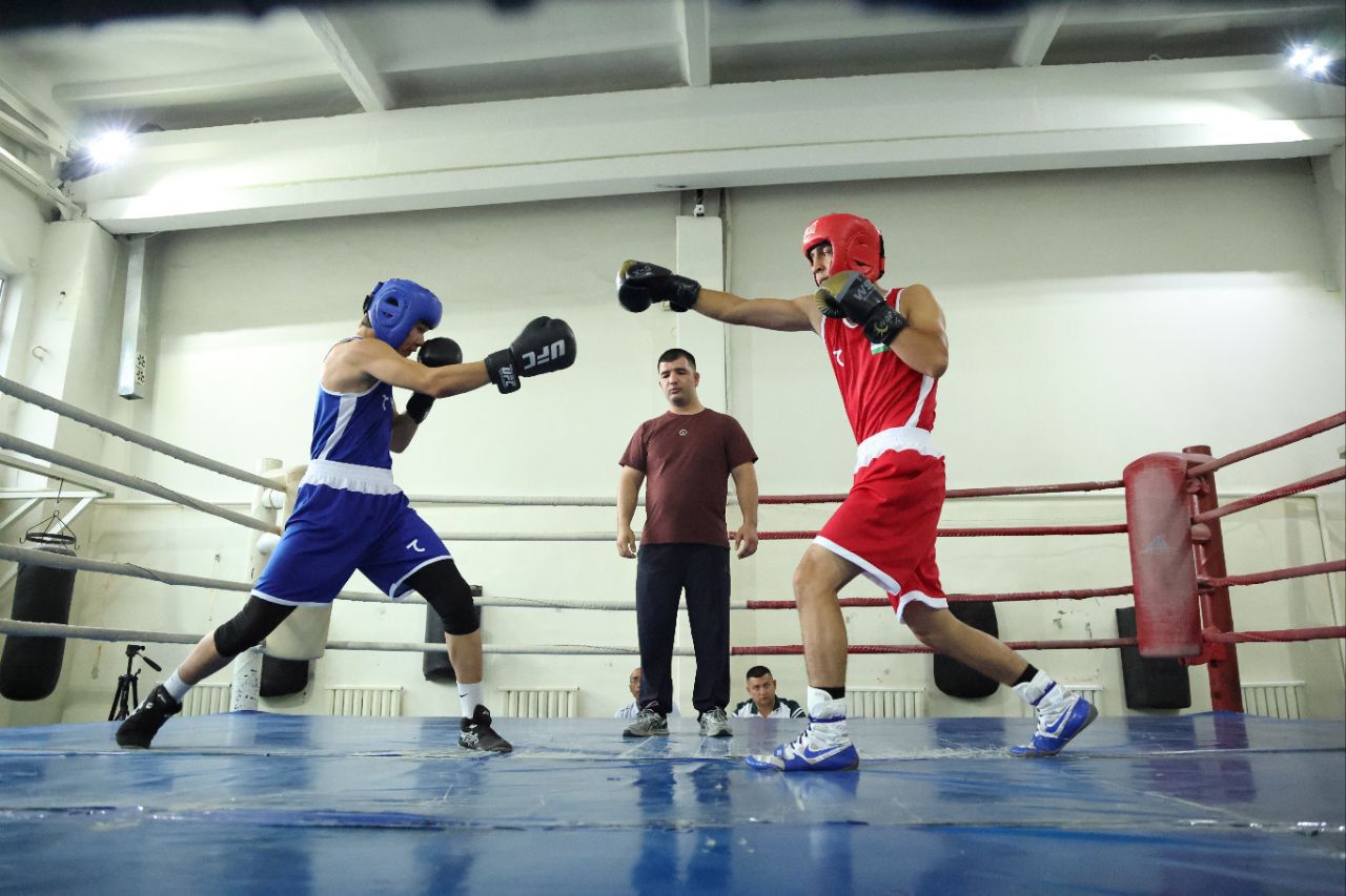 Abituriyentlar uchun sinovlar davom etmoqda