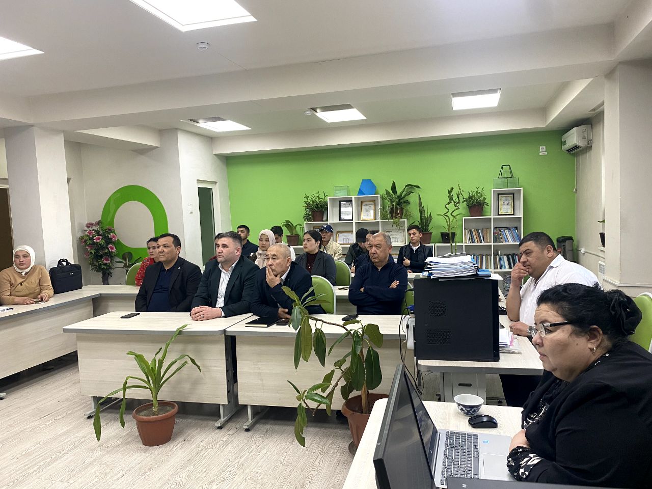 Matematika kafedrasida ilmiy muhokama o‘tkazildi