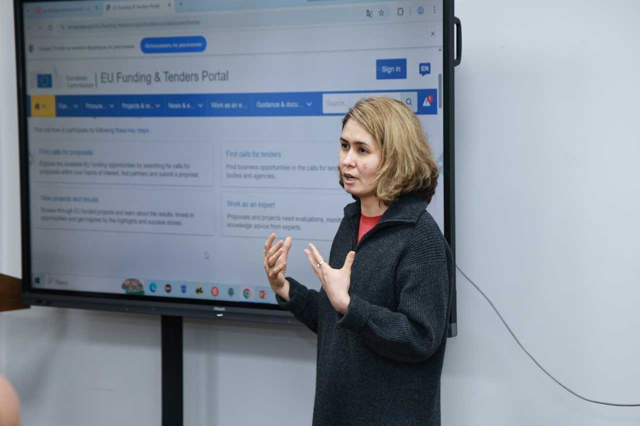 Erasmus+ dasturi: Oliy ta’limda istiqbolli loyihalar muhokamasi