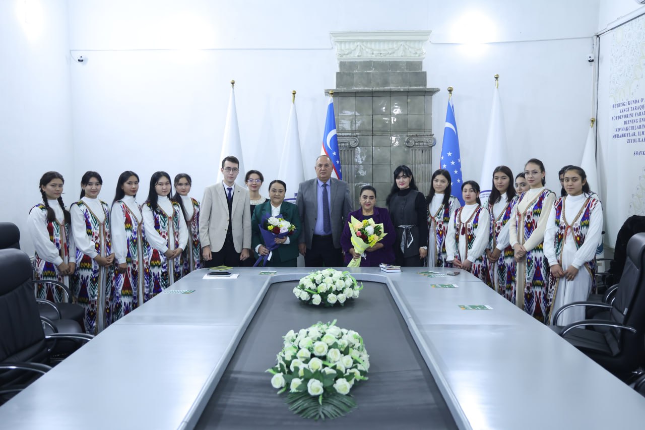 “Ma’rifat ulashib” loyihasi doirasida ijodkorlar bilan uchrashuv