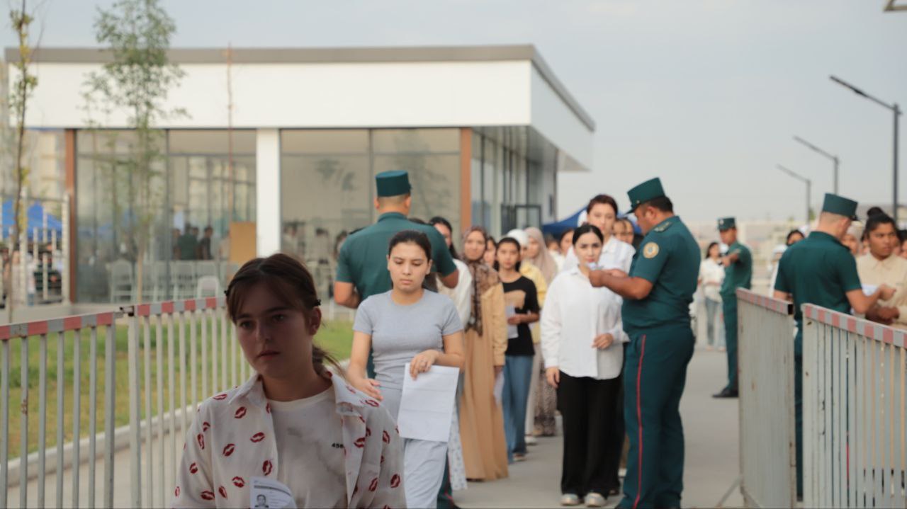 Kirish test sinovlari davom etmoqda