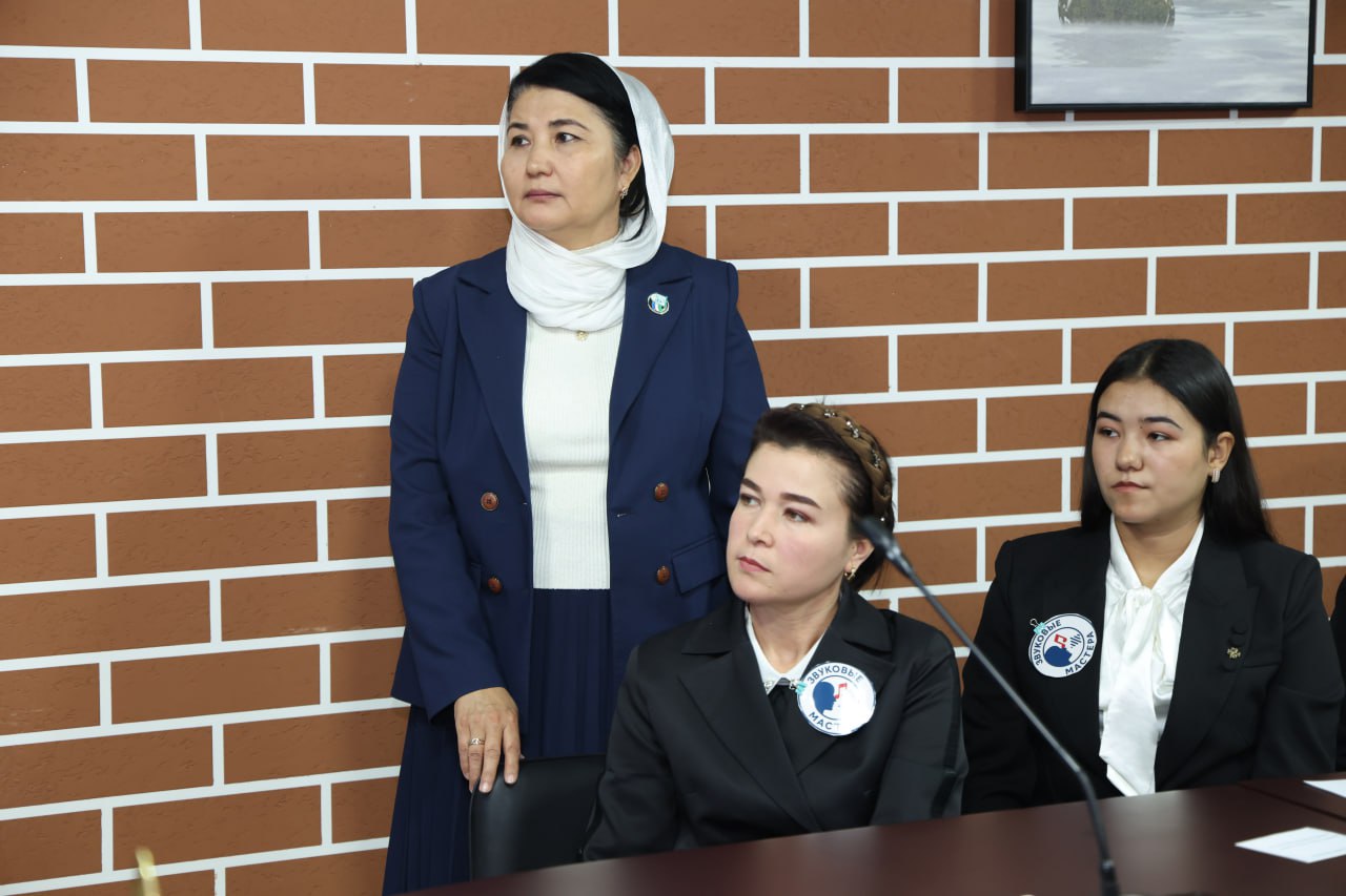 Xalqaro ta’lim hamkorligi: maxsus pedagogika yo‘nalishida onlayn maktab o‘tkazildi